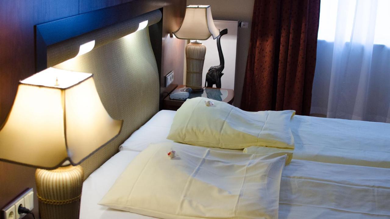 Royal Inn Κολωνία Εξωτερικό φωτογραφία